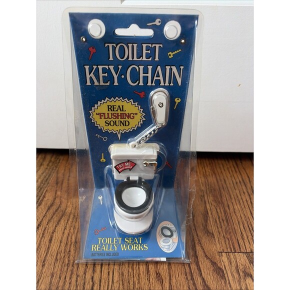1995 Toilet Key Chain “Real Flushing Sounds” Novelty Gag - New - Picture 1 of 4